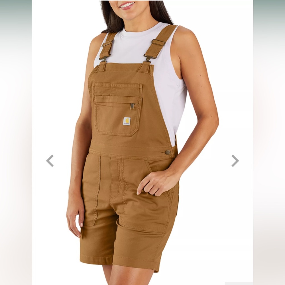Carhartt Women’s Relaxed Fit Canvas Shorteralls size large in Carhartt brown